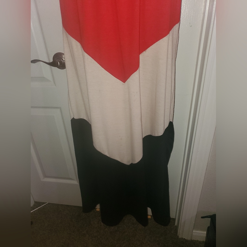Red, tan, and black maxi dress by Hot Product size medium - Picture 3 of 4